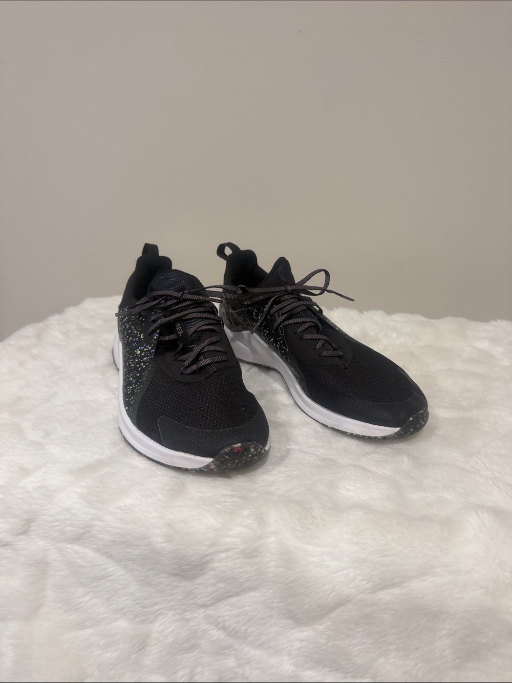 Nike Women’s Black Sneakers with Multicolor Speckle